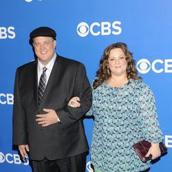 Billy Gardell y Melissa McCarthy en los Upfronts 2012 de CBS