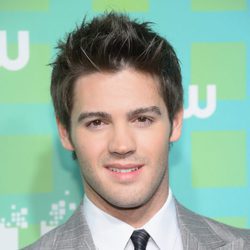 Steven R. McQueen de 'Crónicas vampíricas' en los Upfronts 2012 de The CW