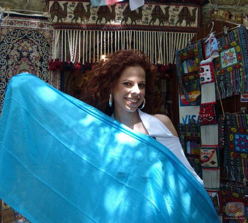 Pastora Soler en el bazar de Baku