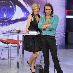 Mercedes Milá y Pepe Flores durante la final de 'Gran Hermano 12+1'