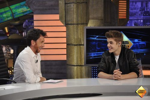 Pablo Motos y Justin Bieber se ríen en 'El hormiguero'