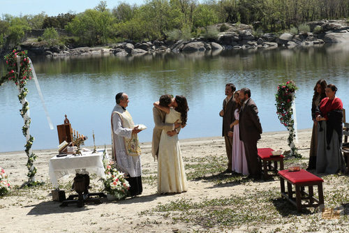 La esperada boda de 'El secreto de Puente Viejo'