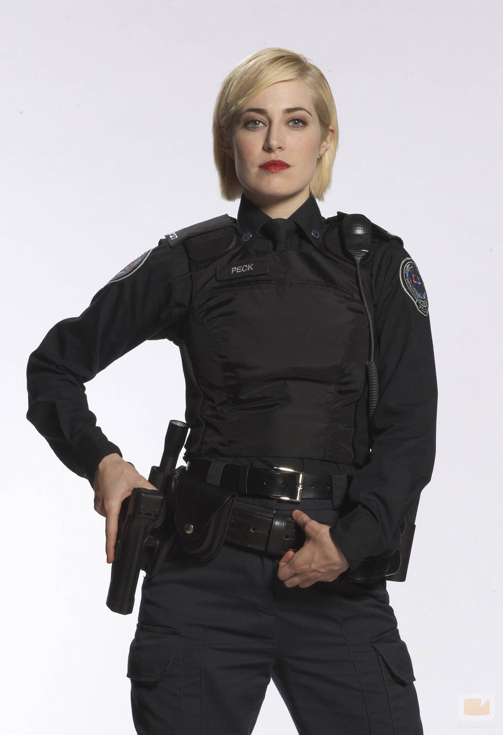 Charlotte Sullivan es la agente Gail