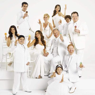 Foto promocional de la tercera temporada de 'Modern Family' comiendo helado