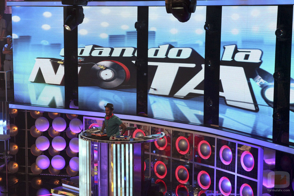 El plató de 'Dando la nota'