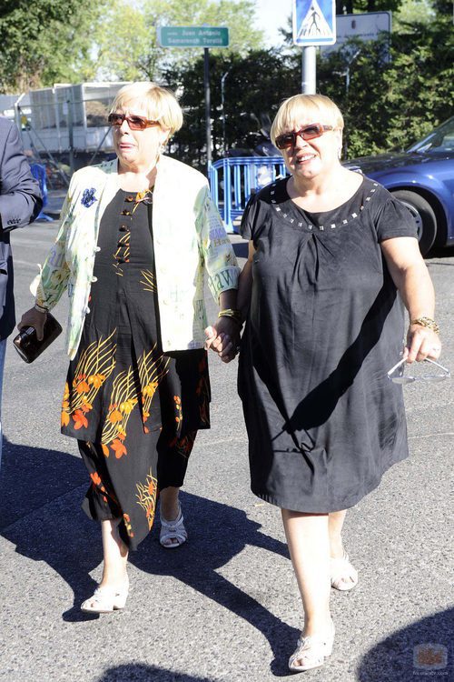 Las hermanas Hurtado despidieron a José Luis Uribarri en el tanatorio