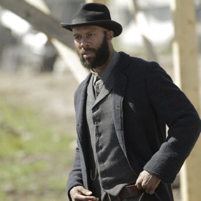 Common da vida a Elan Ferguson en 'Infierno sobre ruedas'