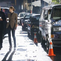 Kate y Richard Castle en una escena del capítulo 'El tesoro'