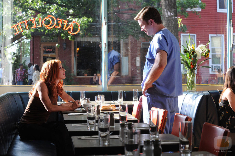 Poppy Montgomery en una escena del episodio "Hora de salida" de 'Imborrable'