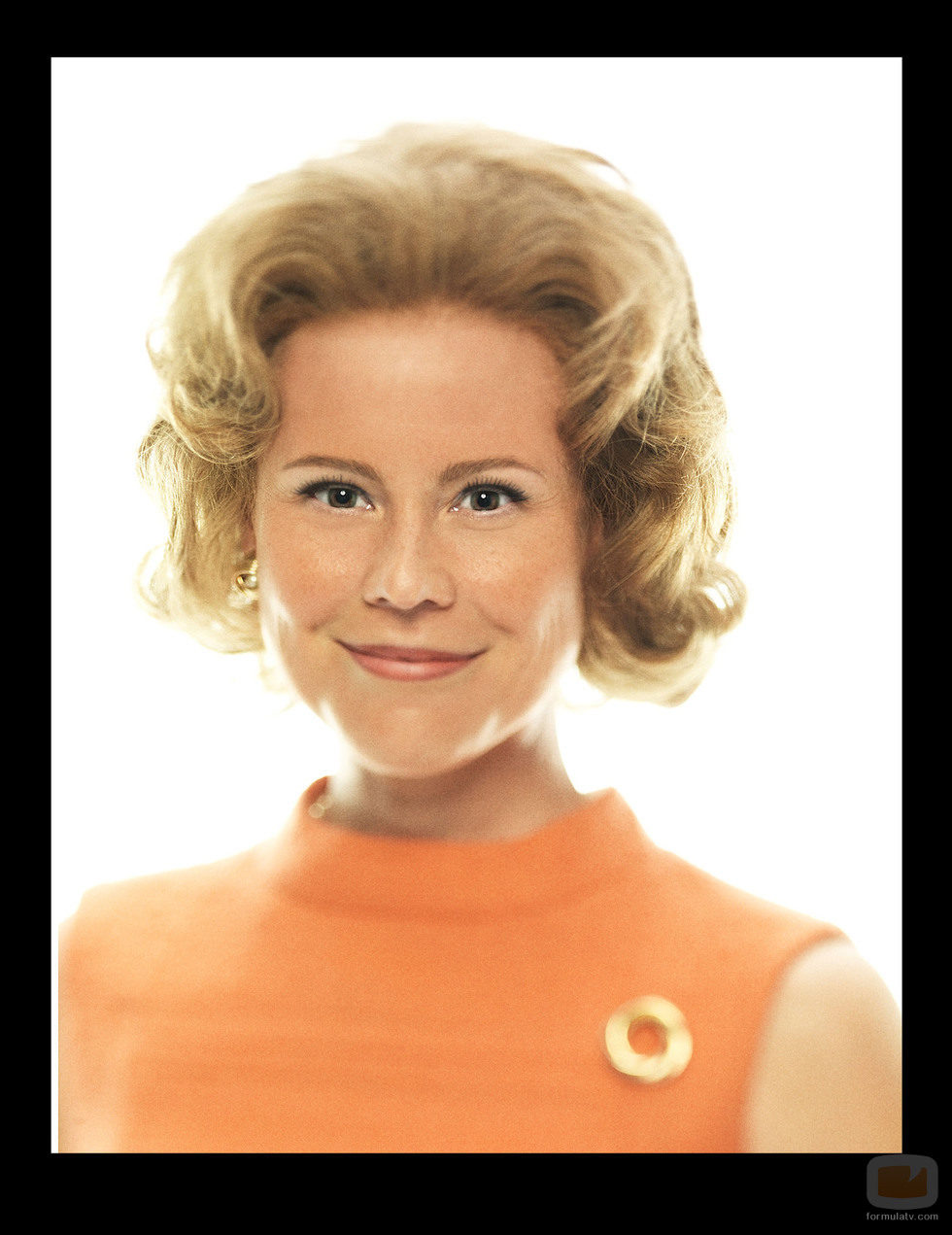 Kristin Booth da vida a Ethel Kennedy