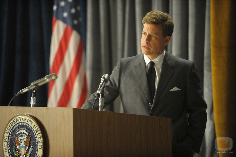 El presidente Kennedy pronuncia un discurso
