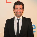 Rodolfo Sancho posa en la première de 'Isabel' en Vitoria