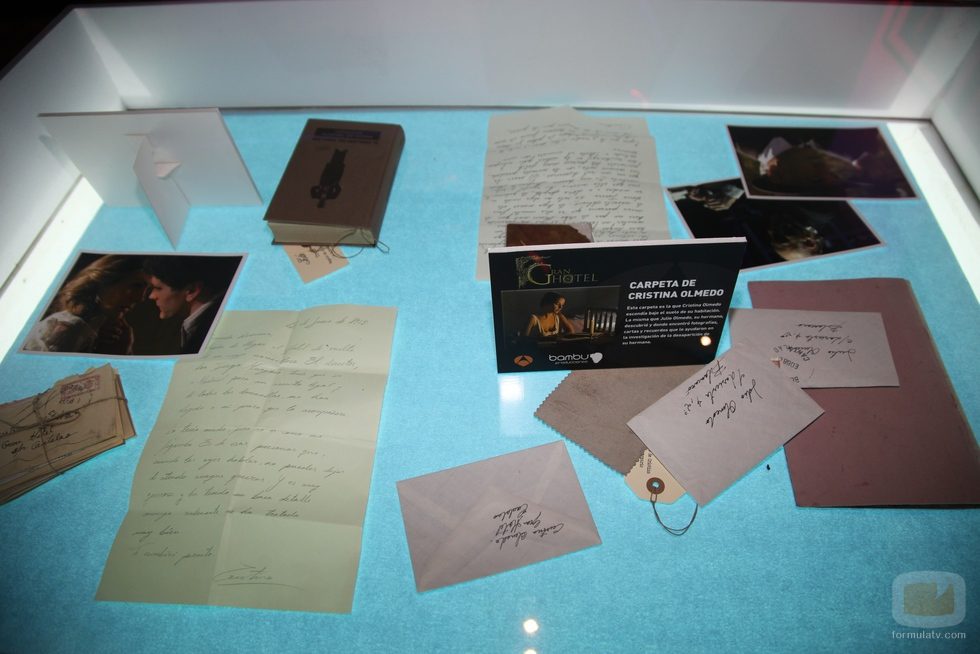 La carpeta de Cristina Olmedo de 'Gran Hotel' en el FesTVal 2012