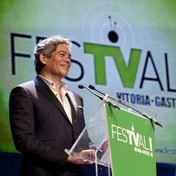 Boris Izaguirre presentó uno de los premios de la ceremonia de clausura del FesTVal de Vitoria