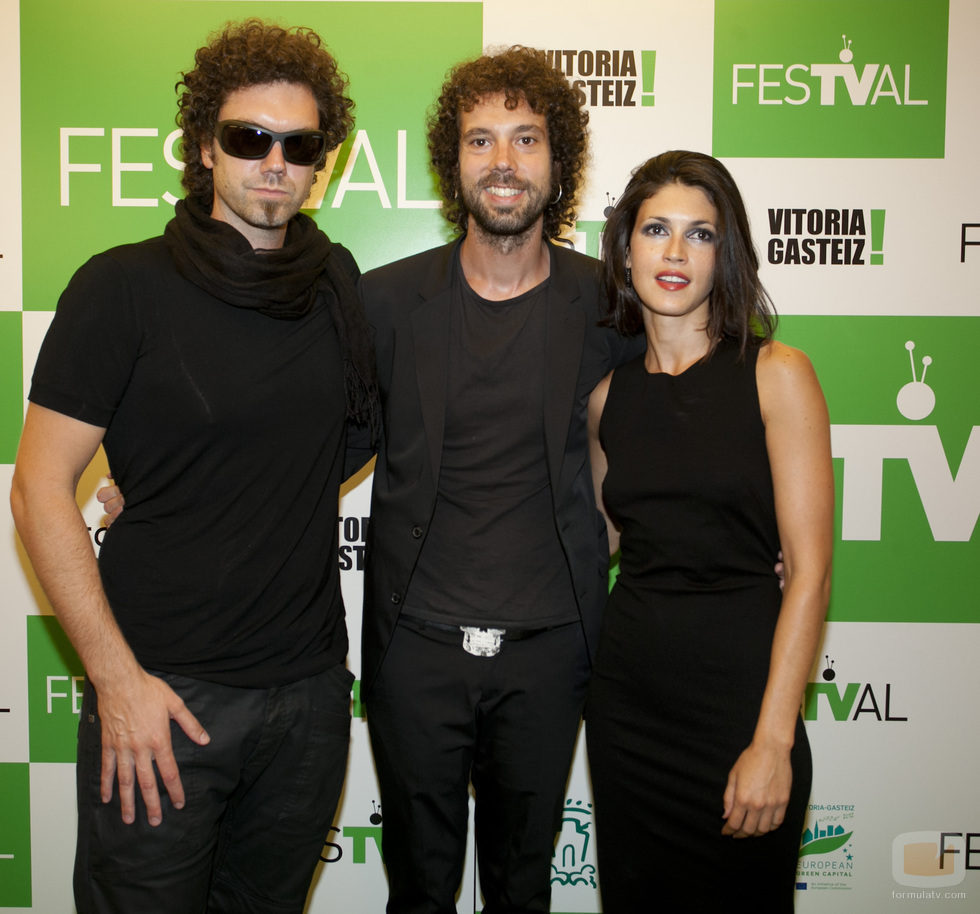 El equipo de 'El hormiguero' posa en la ceremonia de clausura del FesTVal de Vitoria