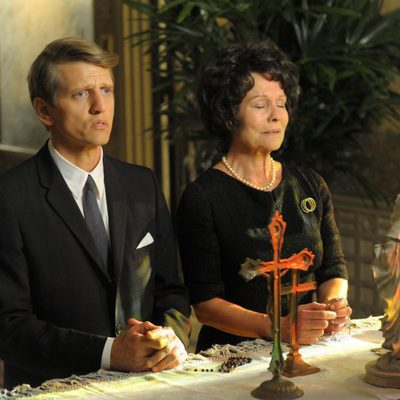 Rose y Boby Kennedy lloran la muerte de JFK