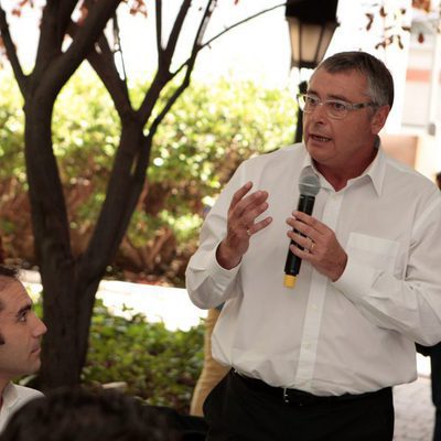 Michael Robinson interviene en la presentación de temporada de Canal+