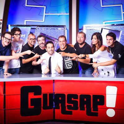 Dani Martínez y todo su equipo de 'Guasap!'