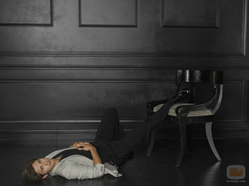 Promocional de Connor Paolo en la segunda temporada de 'Revenge'