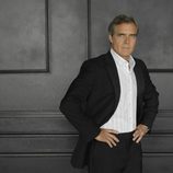 Foto promocional de Henry Czerny de 'Revenge'