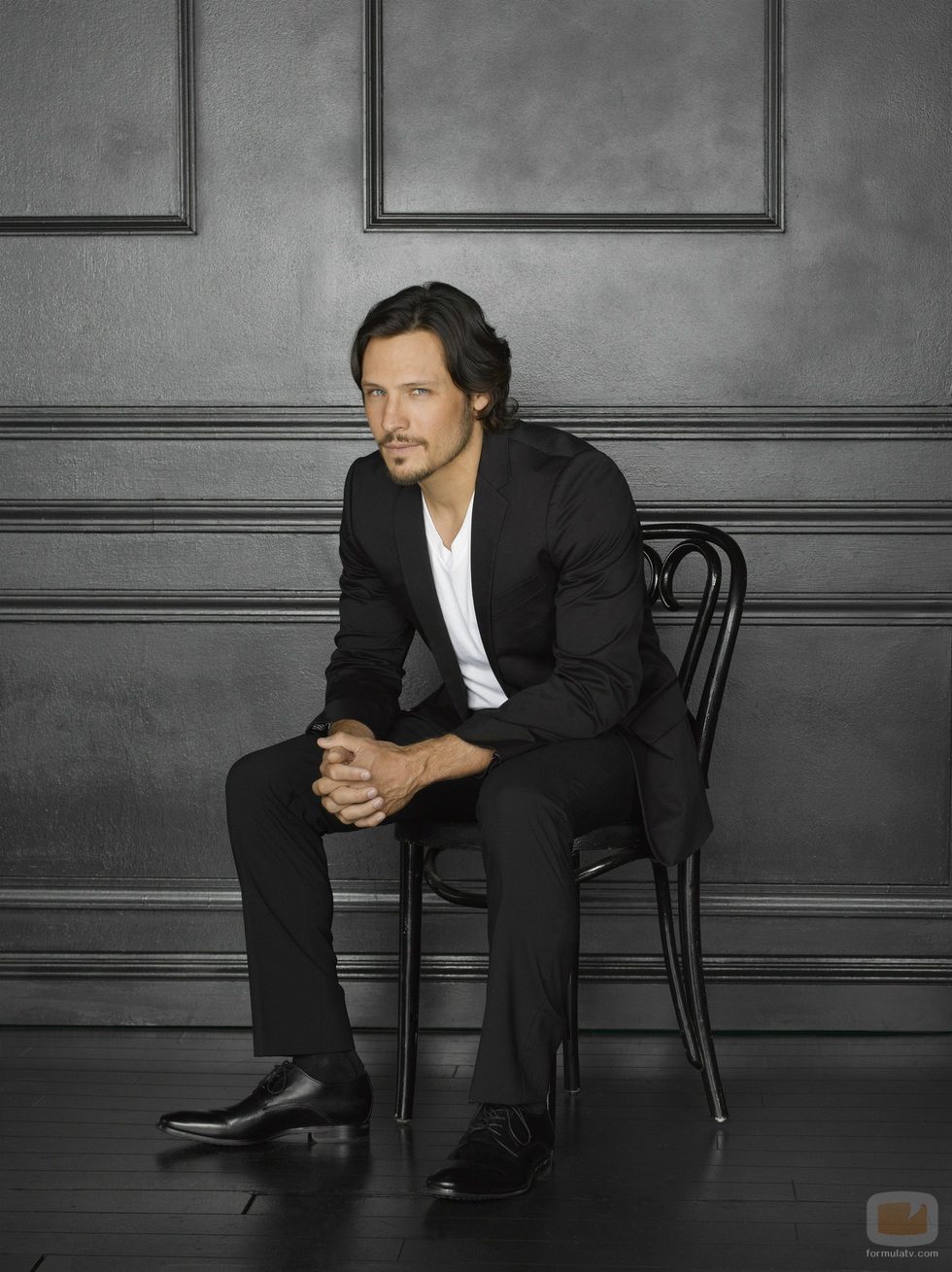 Foto promocional de Nick Wechsler de 'Revenge'