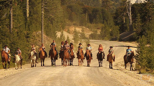 Padres e hijos se convierten en vaqueros