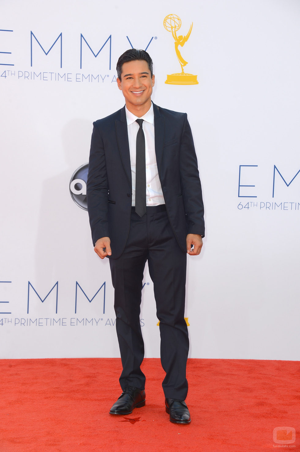 Mario Lopez en los Emmy 2012