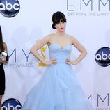 Zooey Deschanel en los Emmy 2012