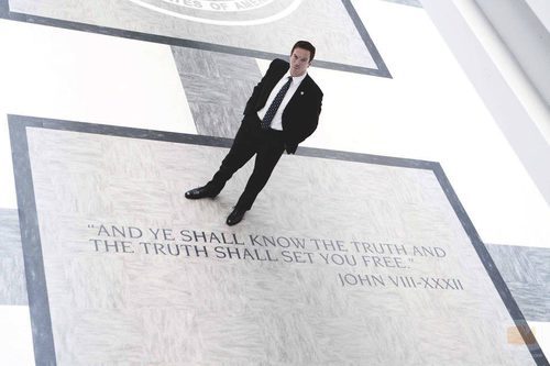 Foto promocional de la segunda temporada de 'Homeland' con Damian Lewis