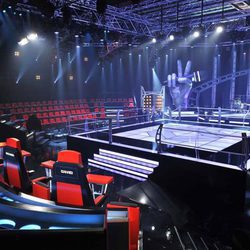 Decorado de 'La voz' con el ring de "Las batallas"