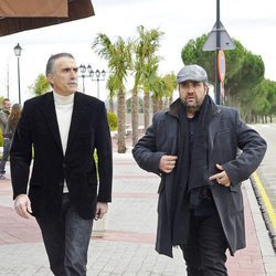 Juan Y Medio y Florentino Fernández en el tanatorio de Miliki