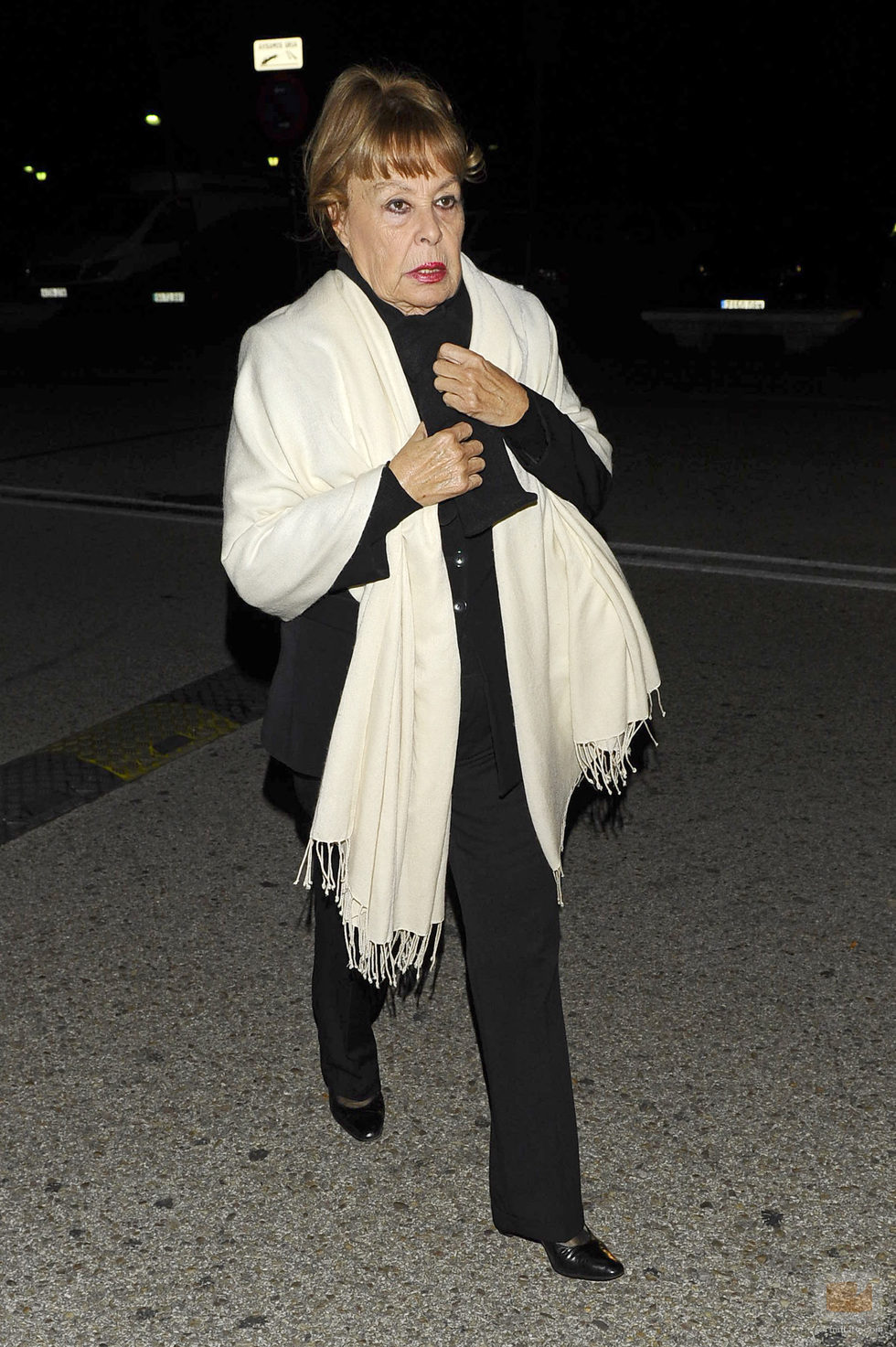 Gemma Cuervo en la capilla ardiente de Miliki