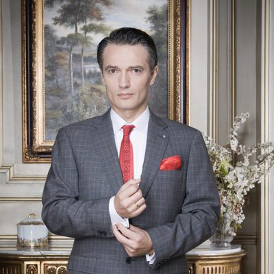 Josep Linuesa es Arturo Olazábal en 'Amar es para siempre'