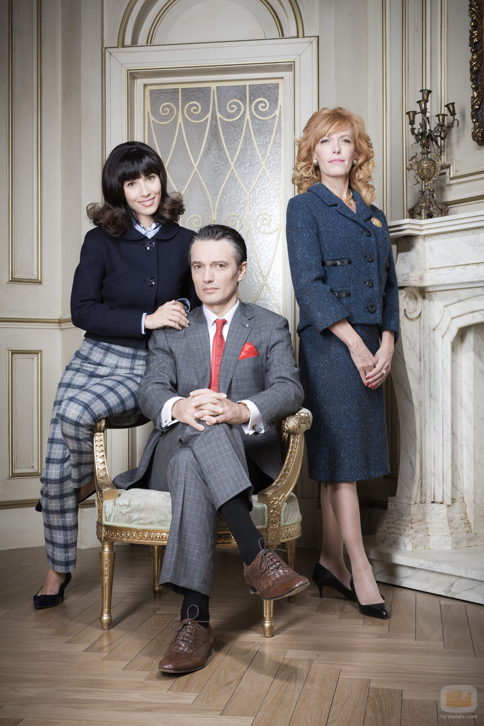 El Matrimonio Olazábal y Calatrava junto a la joven Inés en 'Amar es para siempre'