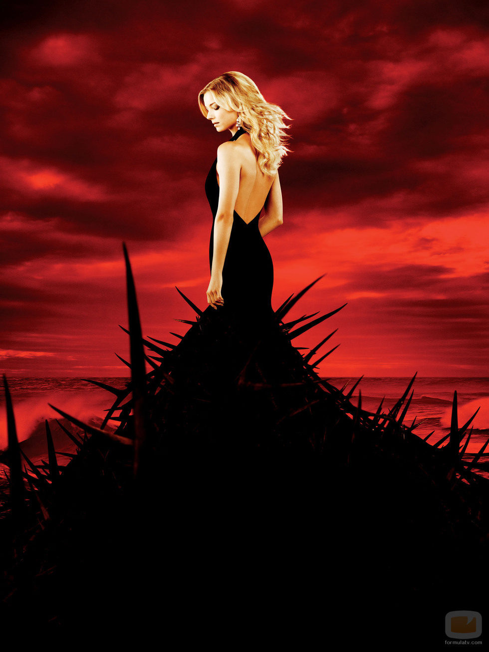Cartel promocional de la segunda temporada de 'Revenge'
