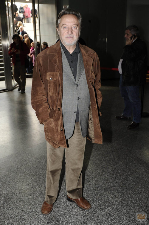 Manuel Galiana en la capilla ardiente de Tony Leblanc