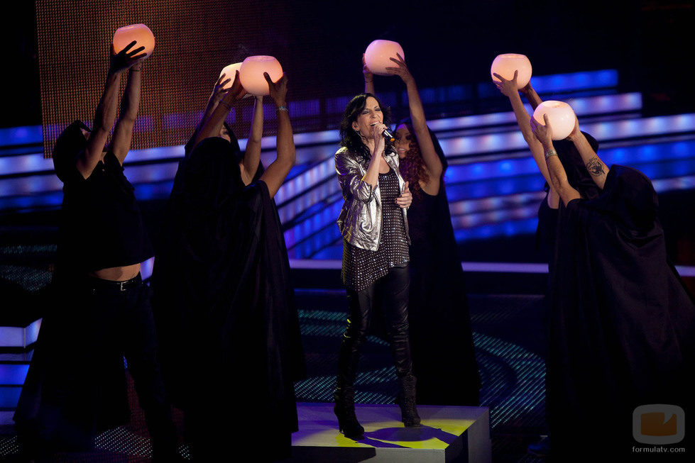 Neus Ferri durante su actuación en Los Directos de 'La Voz'