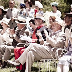 Fotograma de los personajes de 'La memoria del agua'
