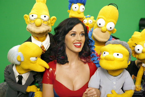Katy Perry junto a los personajes de 'Los Simpson'
