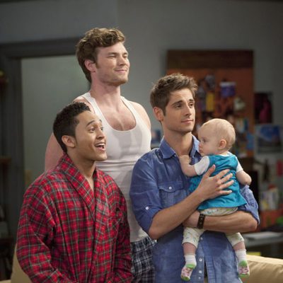 Ben, Riley y Tucker en 'Papá Canguro'