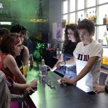 Carlos es camarero en la nueva temporada de 'Cuéntame cómo pasó'