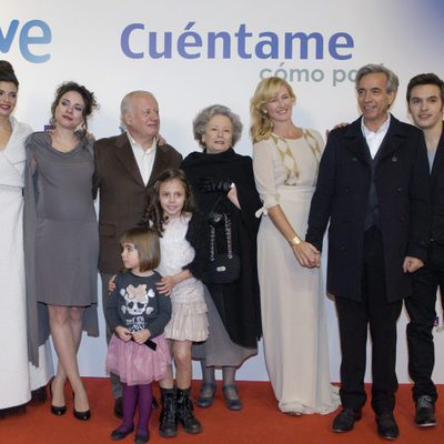El reparto principal de 'Cuentame cómo pasó' en la preestreno de la 14ª temporada