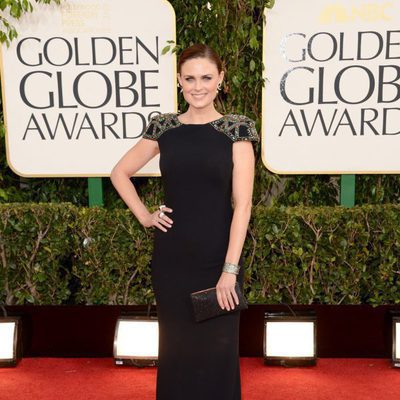 Emily Deschanel a su llegada a los Globos de Oro 2013