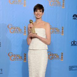 Anne Hathaway, Mejor Actriz de Reparto por "Los Miserables" en los Globos de Oro 2013