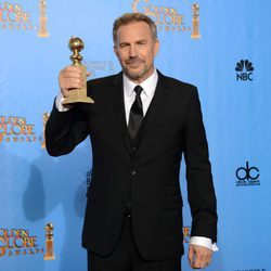 Kevin Costner, Mejor Actor de TV Movie o Miniserie en los Globos de Oro 2013