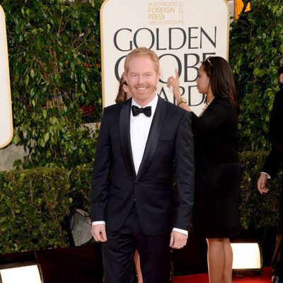 Jesse Tyler Ferguson de 'Modern Family' en los Globos de Oro 2013