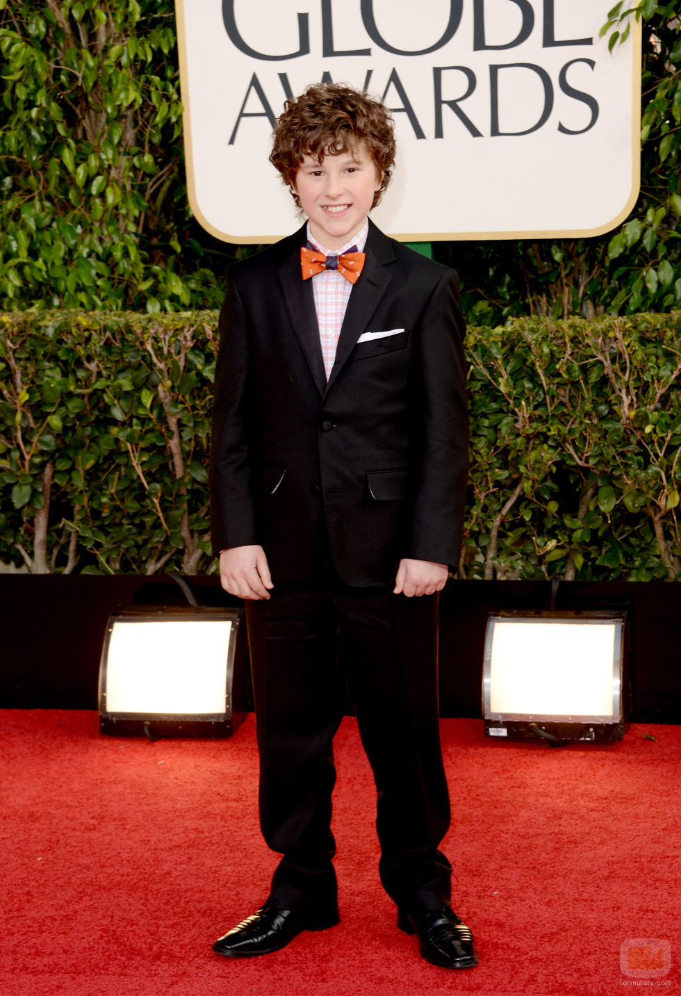 Nolan Gould, de 'Modern Family', en los Globos de Oro 2013