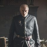 Charles Dance regresa a 'Juego de tronos' en su tercera temporada como Tywin Lannister