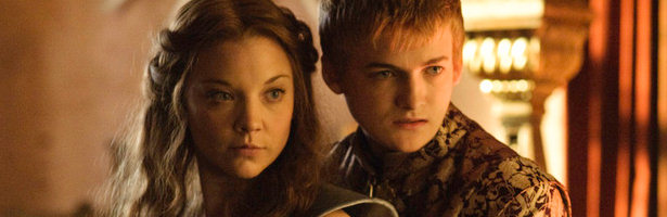 El Rey Joffrey con su nueva prometida Margaery Tyrell en 'Juego de tronos'
