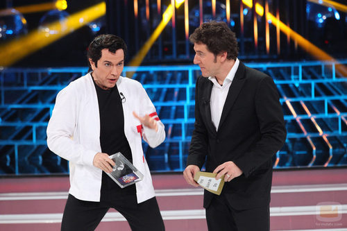 Santiago Segura recibe el premio Amargura en la final de 'Tu cara me suena' 